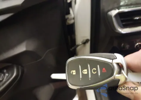 2021 Chevrolet Trailblazer Fwd Lt z USA, uszkodzony, nr VIN KL79MPSL4MB102923